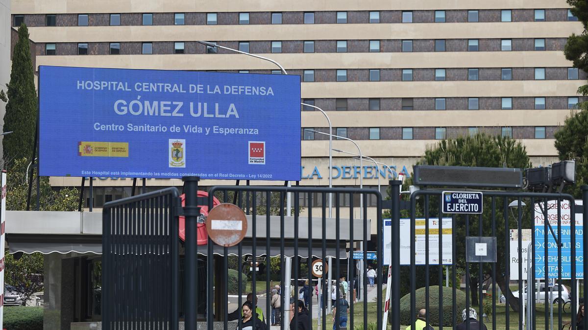 Fachada del Hospital Central de La Defensa Gómez Ulla