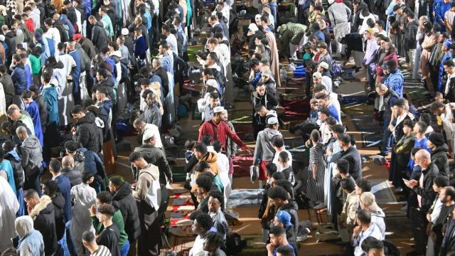 Imagen de archivo de musulmanes celebrando el fin del Ramadán.