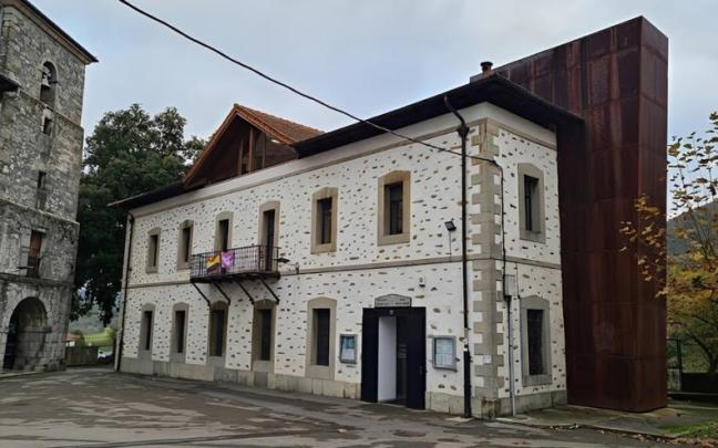 El Ayuntamiento de Ayala en la localidad de Respaldiza