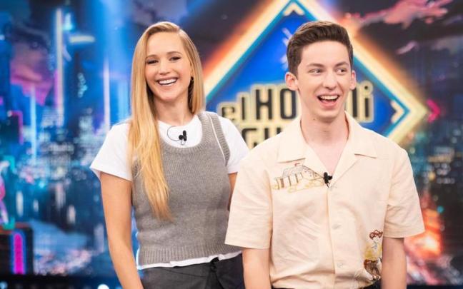 Jennifer Lawrence y Andrew Barth Feldman