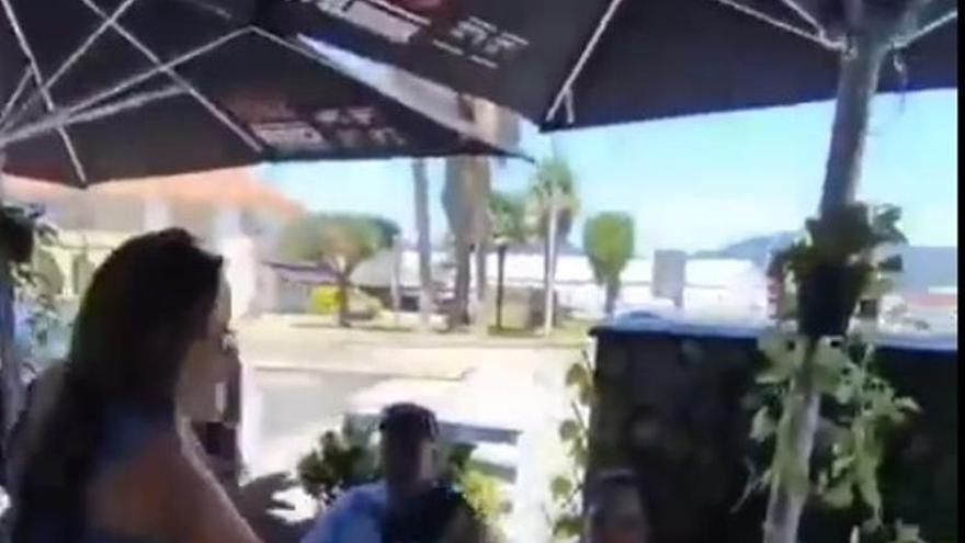 Echa de su restaurante en Vigo a un grupo de turistas israelíes: "Matáis en Palestina. Os vais a comer a Gaza".