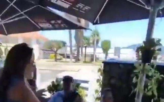 Echa de su restaurante en Vigo a un grupo de turistas israelíes: "Matáis en Palestina. Os vais a comer a Gaza".