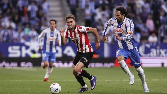 Robert Navarro en el partido contra el Espanyol.