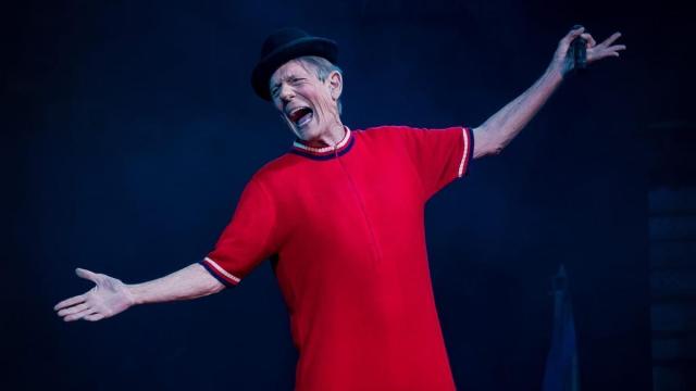 Fue en el año 1965, en San Juan (Puerto Rico), cuando 'Fofito' debutó con su traje rojo de payaso, que lo ha acompañado toda su vida.