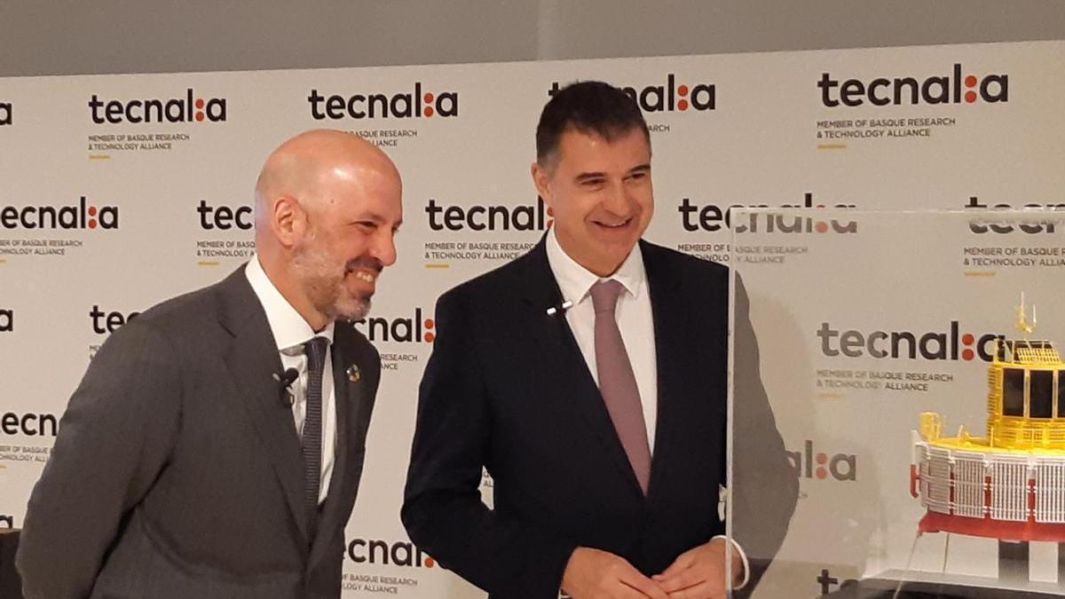 El presidente de Tecnalia, Alex Belaustegi, y el director general, Jesús Valero, en a presentación de los resultados de 2022 y retos para 2023.
