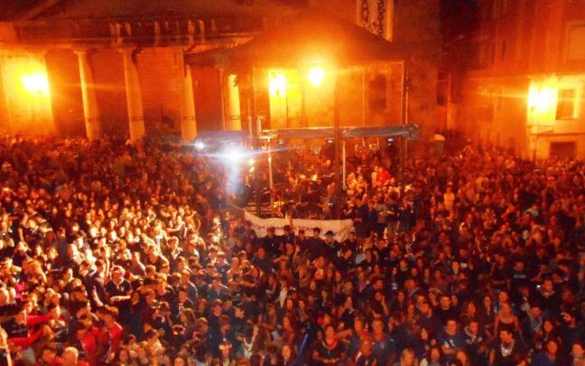 Imagen de un concierto durante unas fiestas, el año pasado en Euskadi. Imagen de un concierto durante unas fiestas, el año pasado en Euskadi.