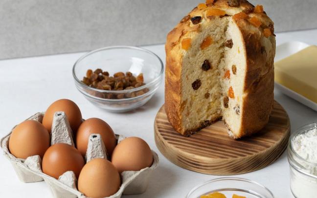 La mayoría de los pasteles y bizcochos llevan huevos, pero los intolerantes y los vegetariano tienen alternativas para sustituirlos.