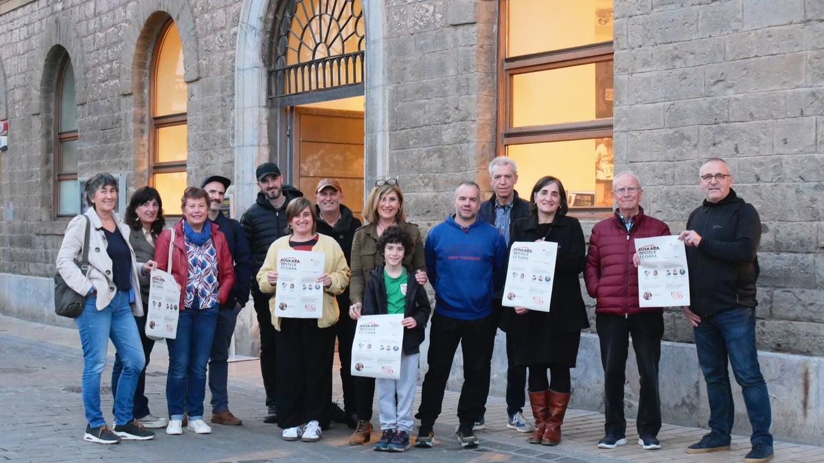 Presentación del ciclo 'Euskara, bestela ez gara', de Zumaia.