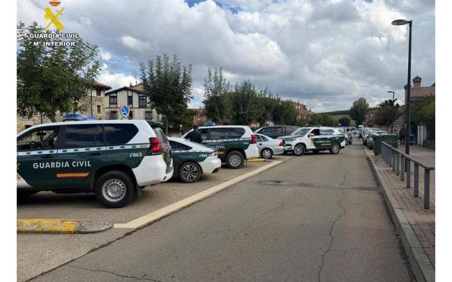 Imagen de parte del dispositivo de búsqueda del joven desaparecido en Aguilar de Campoo.