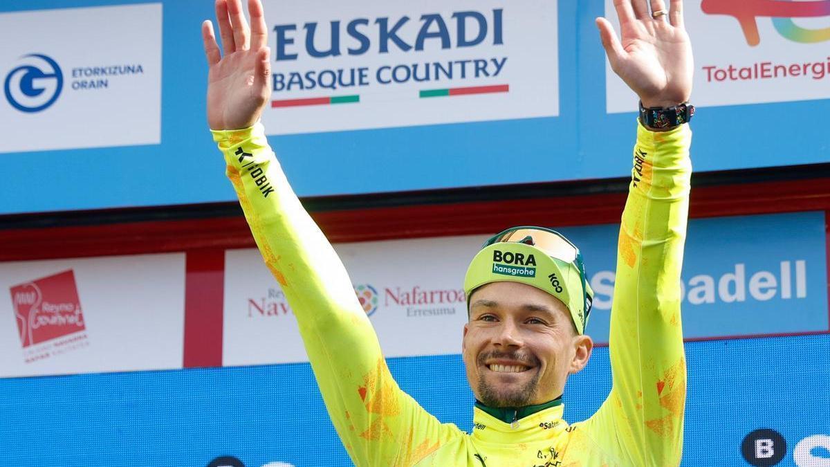Roglic, primer líder de la Itzulia