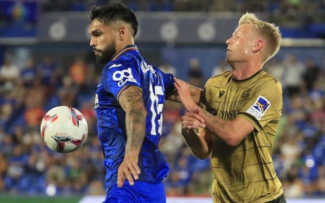 Óskarsson debutó como txuri-urdin ante el Getafe. / EFE/FERNANDO ALVARADO