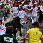 [FOTOS] El tercer encierro de San Fermín 2023: alta tensión con los Cebada