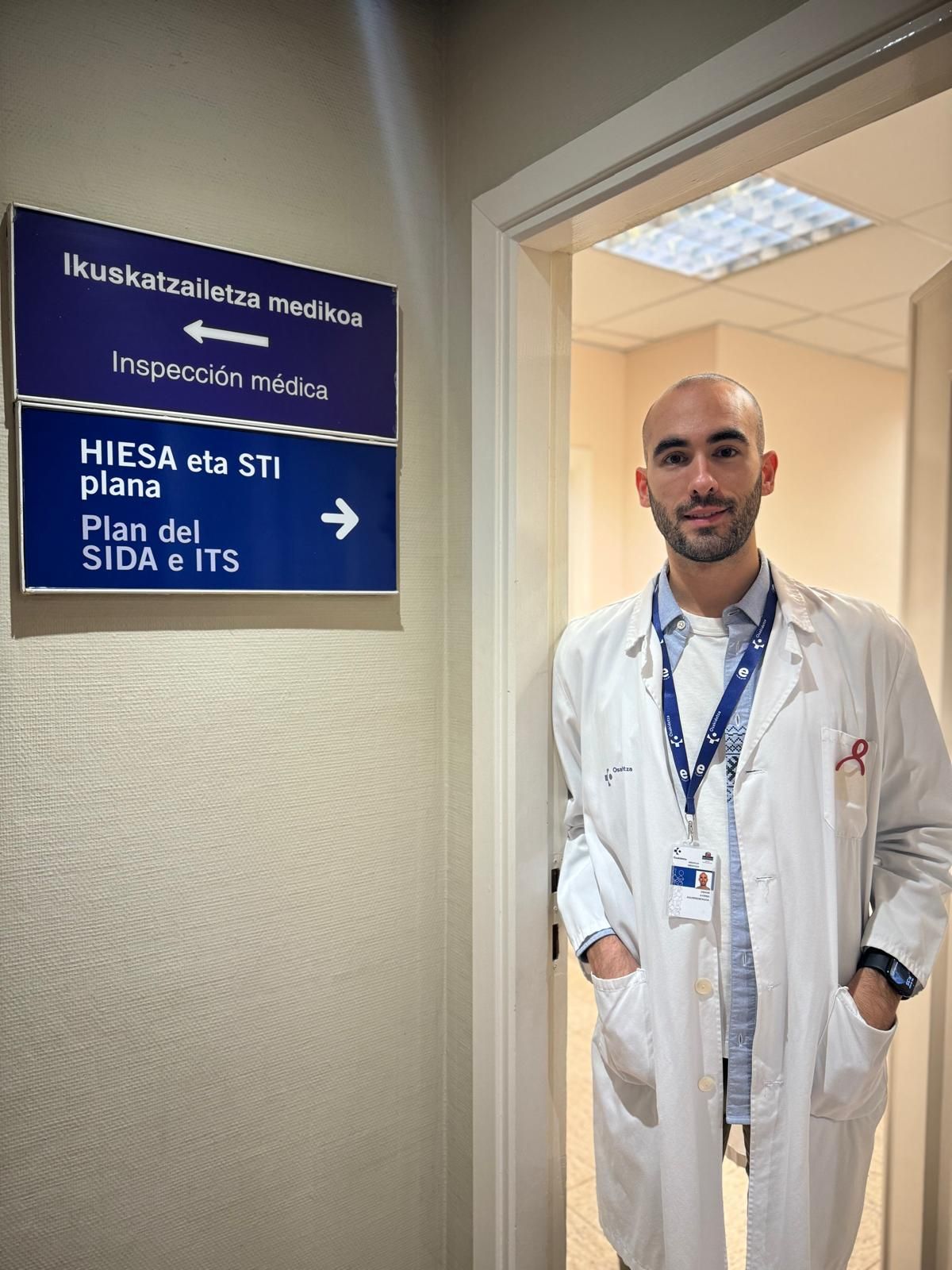 Oskar Ayerdi,coordinador del Plan del Sida e Infecciones de Transmisión Sexual de Osakidetza