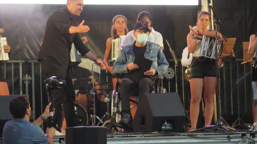 Junkera recibe los aplausos de los zumarragarras.