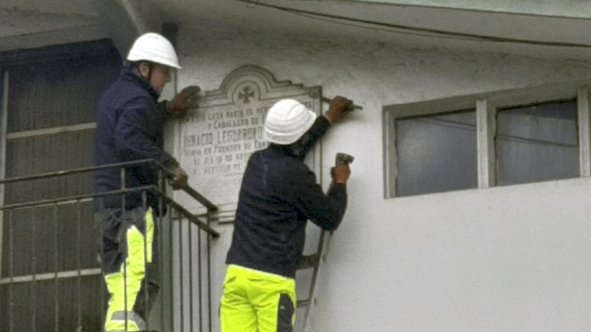 Retirada de la placa.