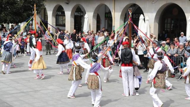 Imagen de una pasada edición del Bailarako Dantzari Eguna.