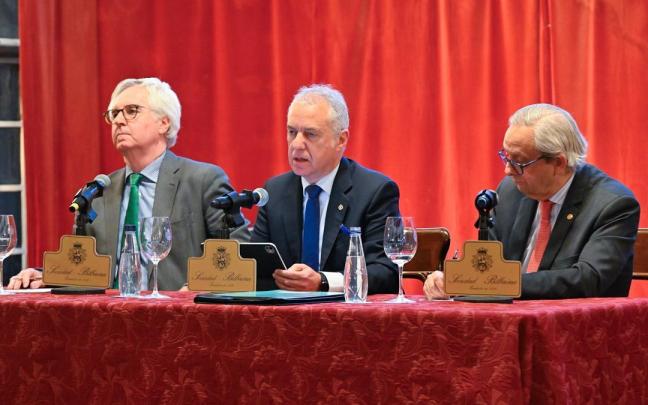 Iñigo Urkullu, durante su charla en la Sociedad Bilbaina.