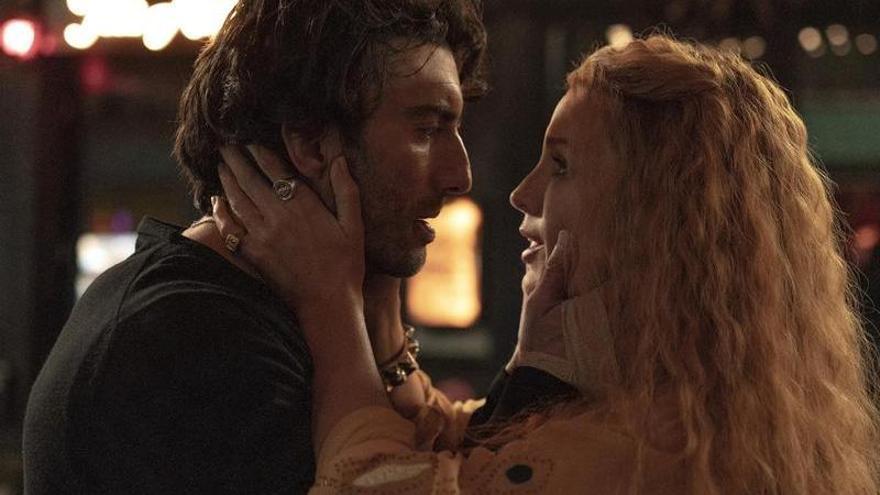 Justin Baldoni y Blake Lively en una escena de 'Romper el círculo'.