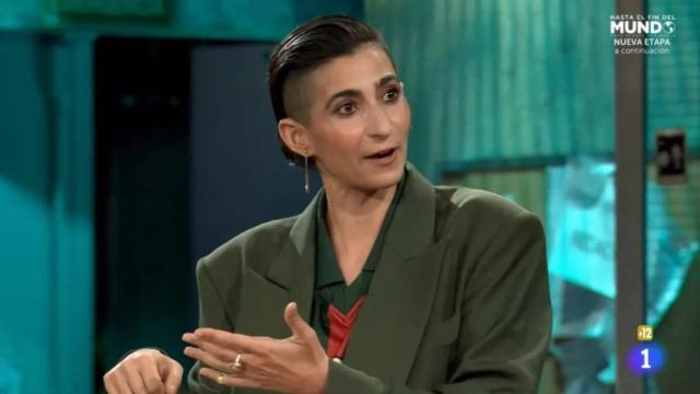 Alba Flores durante su visita a 'La Revuelta'