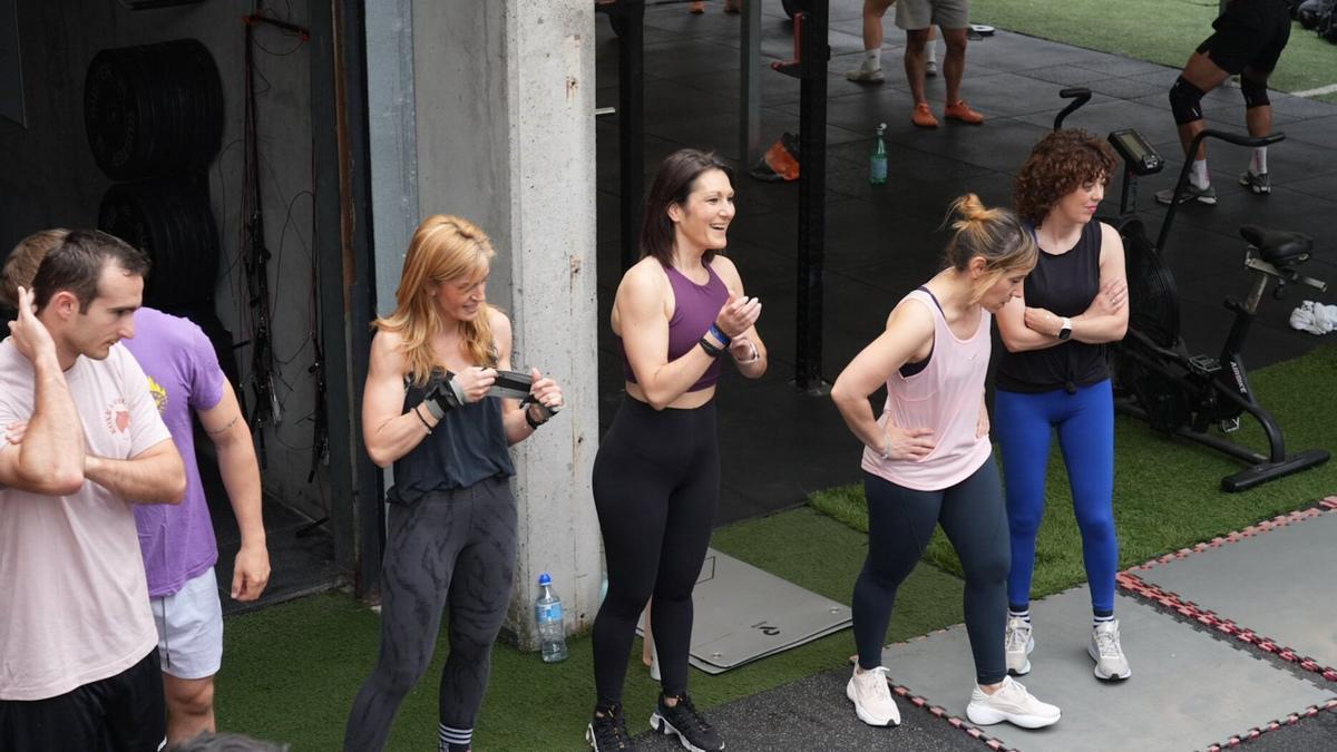 La candidata jeltzale, Oihane Agirregoitia, practicando deporte en la jornada de reflexión