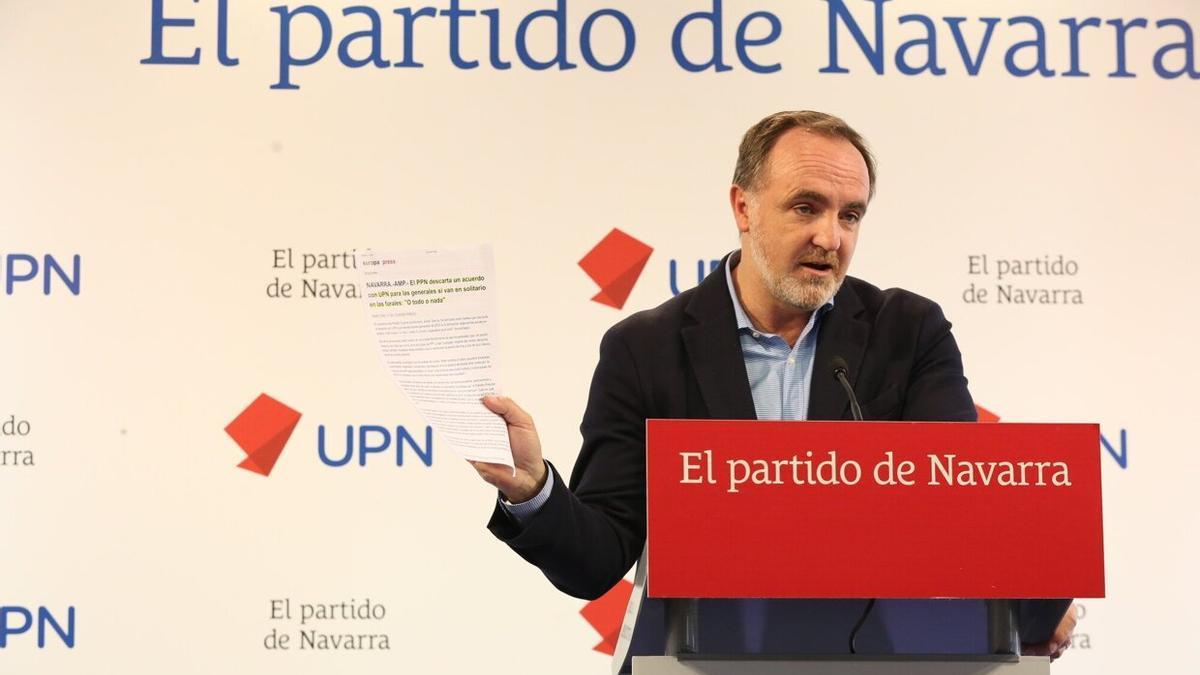 Javier Esparza, durante la rueda de prensa tras la elecciones del 28-M