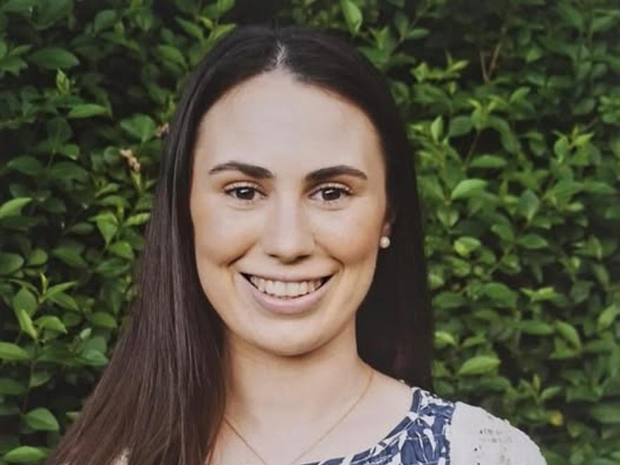 Elene Gajate, cantinera de la compañía Santiago de 2026