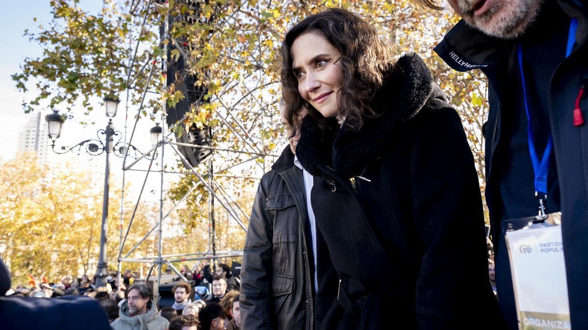 Isabel Díaz Ayuso durante la concentración contra la corrupción del Gobierno convocada por el PP