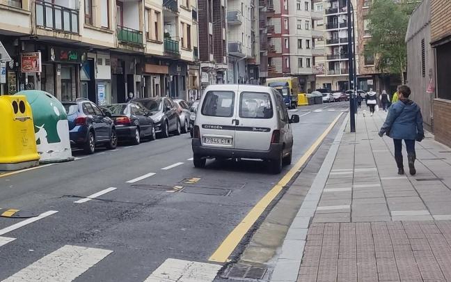 El servicio de auzo-taxi funcionará de nuevo tras tres años de parón. / E.Salterain El servicio de auzo-taxi funcionará de nuevo tras tres años de parón.