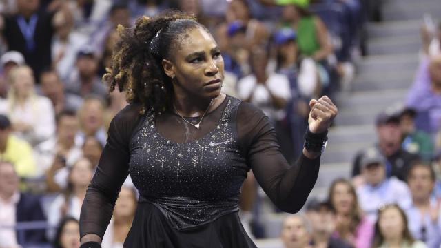 Serena Williams celebra un punto durante su último partido profesional, en el Open de Estados Unidos de 2022.