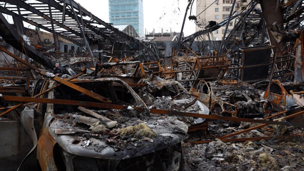 EEUU ataca más de 11.000 objetivos y 150 barcos en el primer mes de la guerra contra Irán