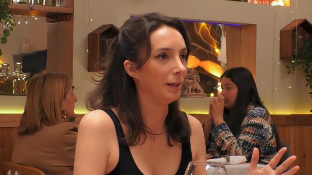 Anna no quiere ser madre. El motivo, una convicción clara de que no es una “idea muy natural”.