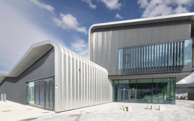 Mubil zentroak herritarrentzako bisita gidatuak eskainiko ditu larunbatean.