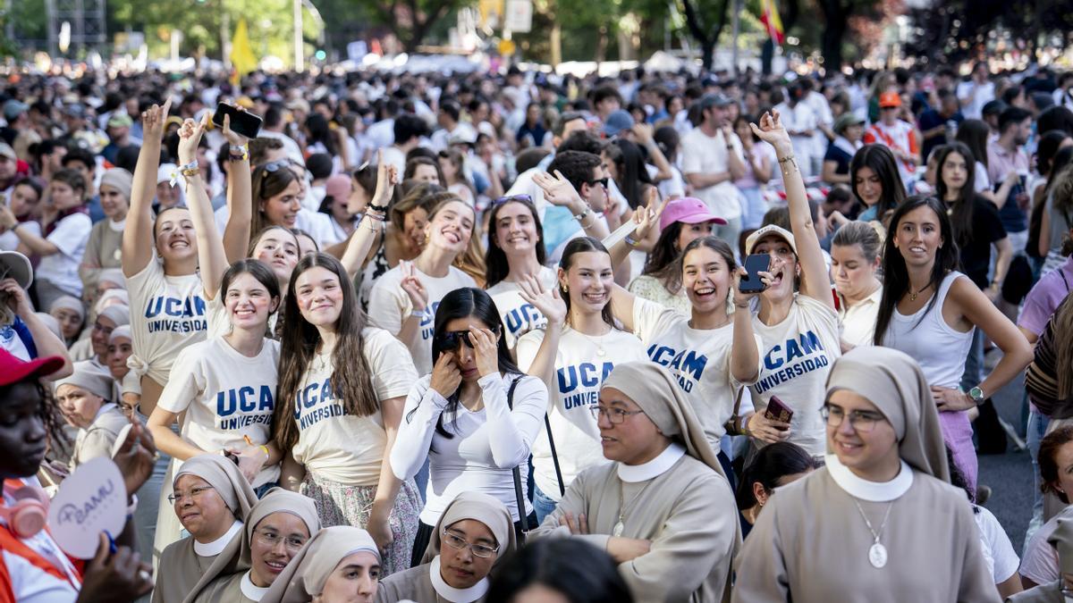 Ambiente durante la vigilia de oración con jóvenes dirigida por el Papa León XIV
