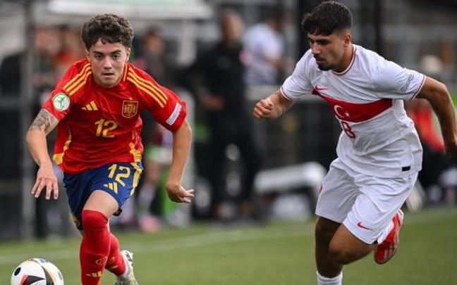 Dani Díaz, en el partido ante Turquía. / N.G.