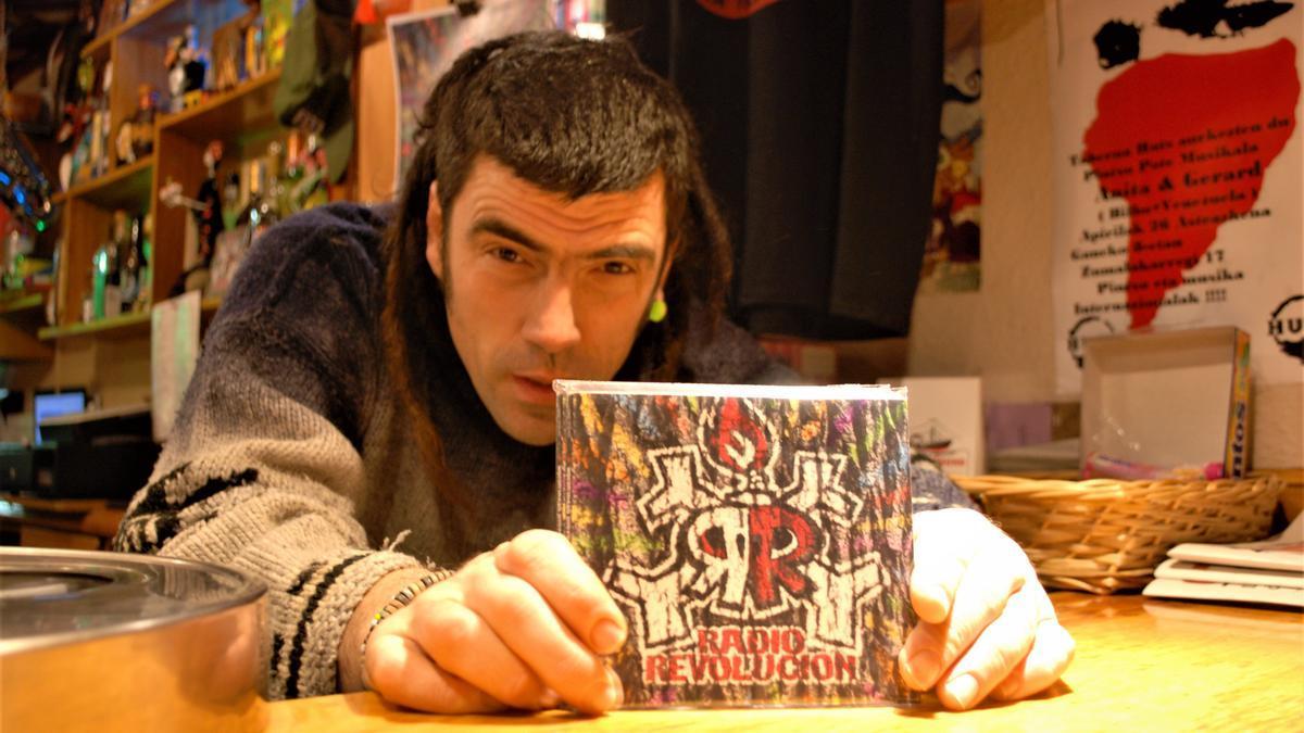 Jurgi Ibarretxe, de Radio Revolución, abrirá la jornada con un concierto en la Plaza Aldai