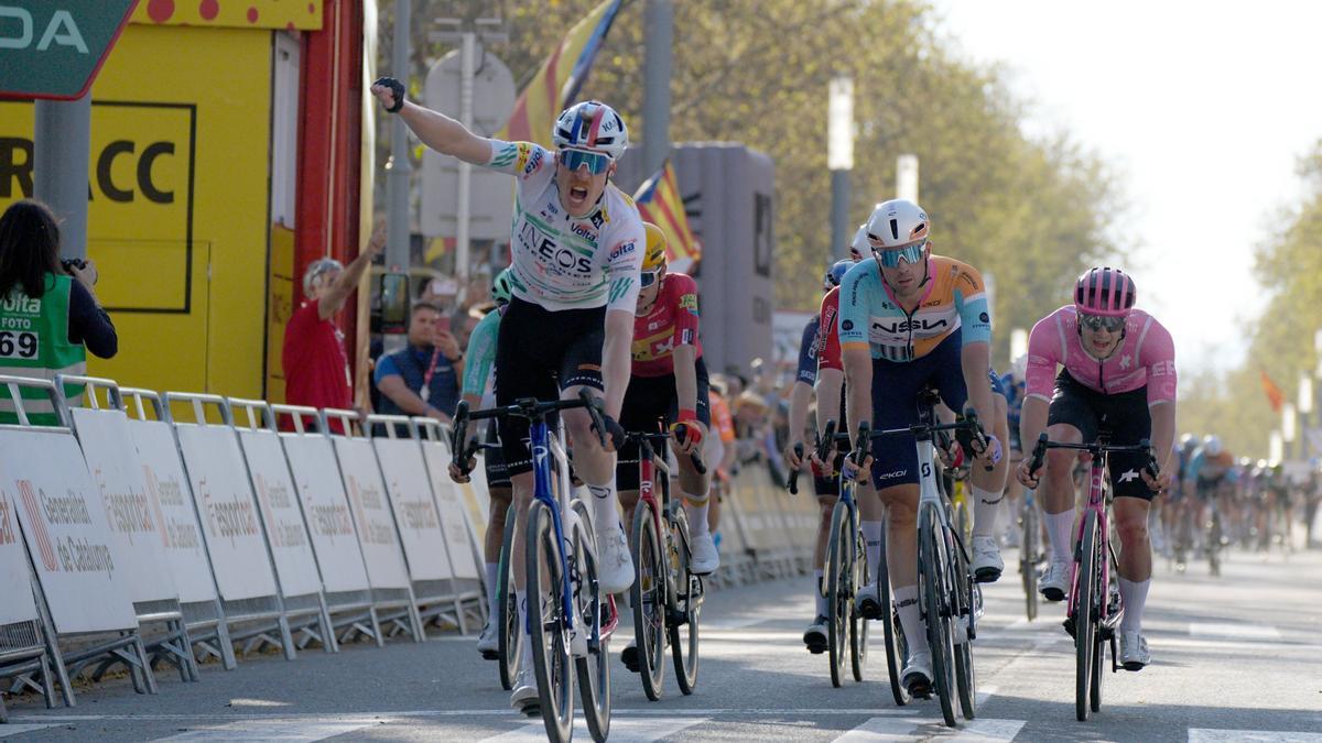 Dorian Godon festeja la victoria.