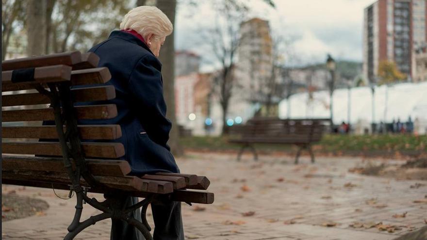 'Mercedes' pone el foco en la soledad no deseada a través de la imagen de una mujer de 89 años