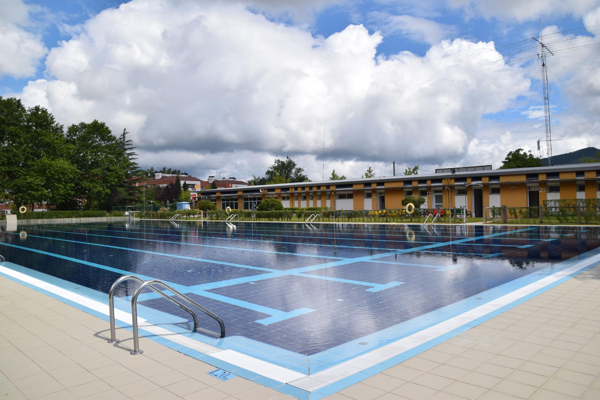 Piscinas de Bañuetaibar en Amurrio
