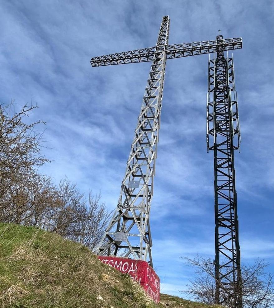 La Cruz del Zaldiaran nos espera en Año Nuevo
