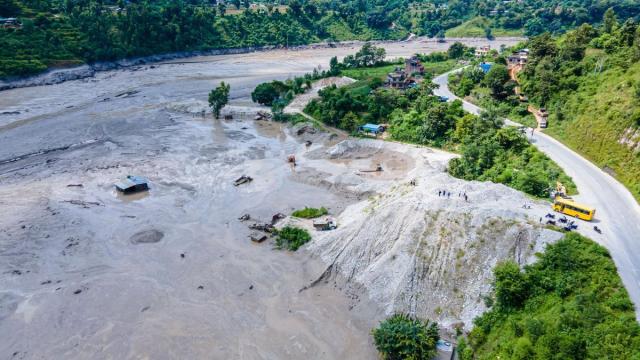 Una riada en Nepal deja importantes daños, fallecidos y desaparecidos