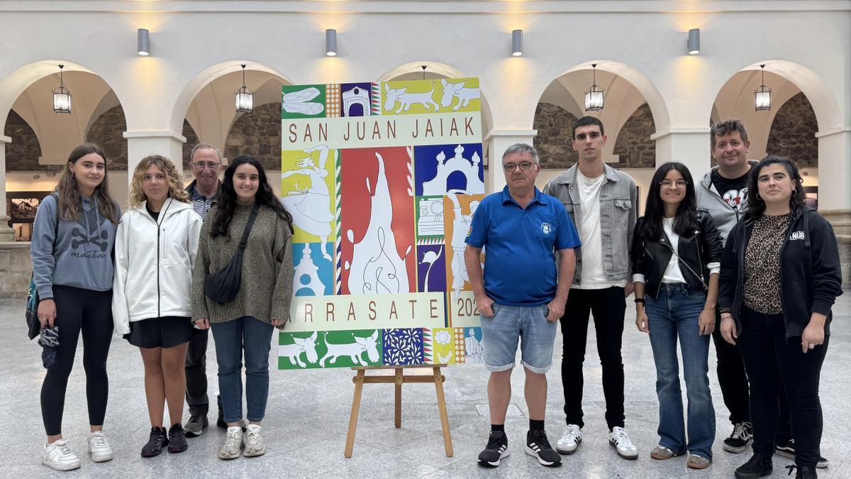 Presentación del programa de sanjuanes con la participación de representantes de diferentes grupos culturales.