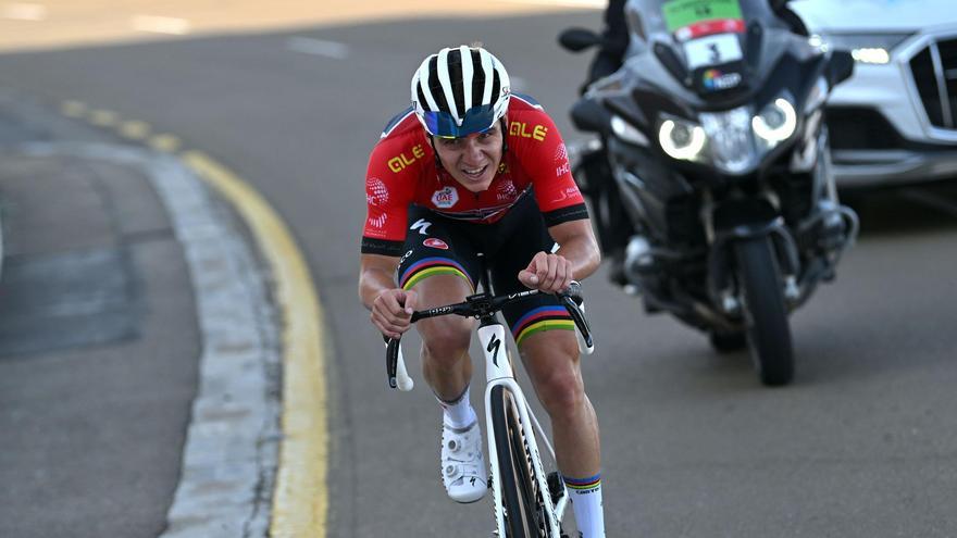 Remco Evenepoel se llevó el UAE Tour