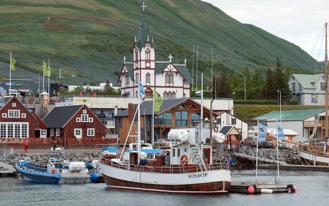 El puerto de Húsavík, Islandia, en una imagen de archivo.