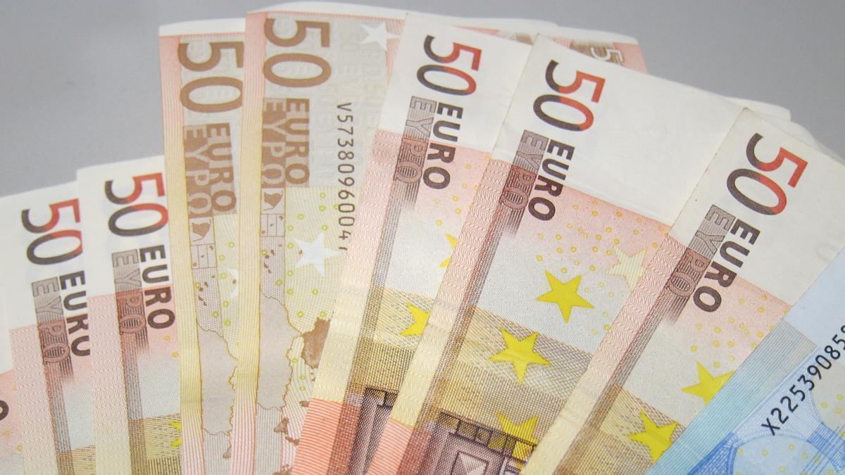 El ahorro en fondos de inversión en Euskadi se situó en 2022 en 35.090 millones de euros.