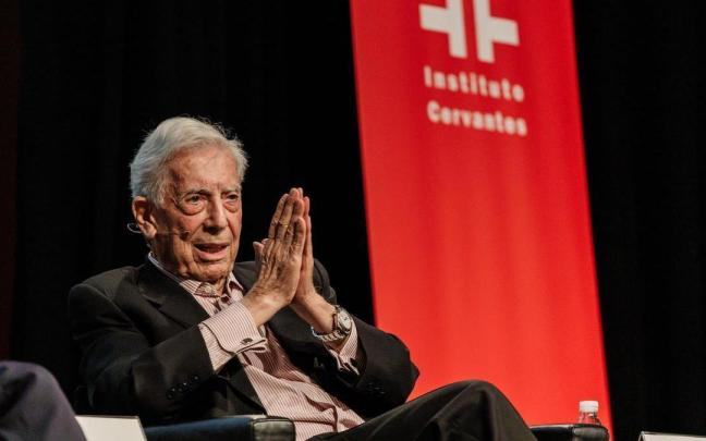 Mario Vargas Llosa. Mario Vargas Llosa.