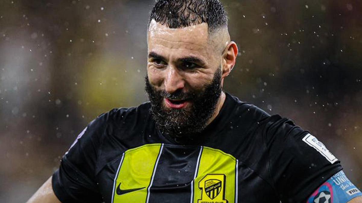 Karim Benzema, durante un partido con el Al-Ittihad, antes de fichar por el Al-Hilal, su último equipo.