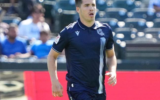 Igor Zubeldia, en un momento del encuentro ante el Betis. / R. S.