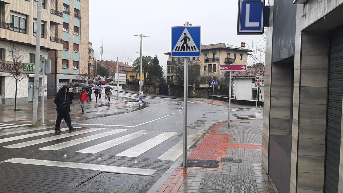 Paso cebra de Elexondo 8 en Amurrio dotado de tecnología inteligente
