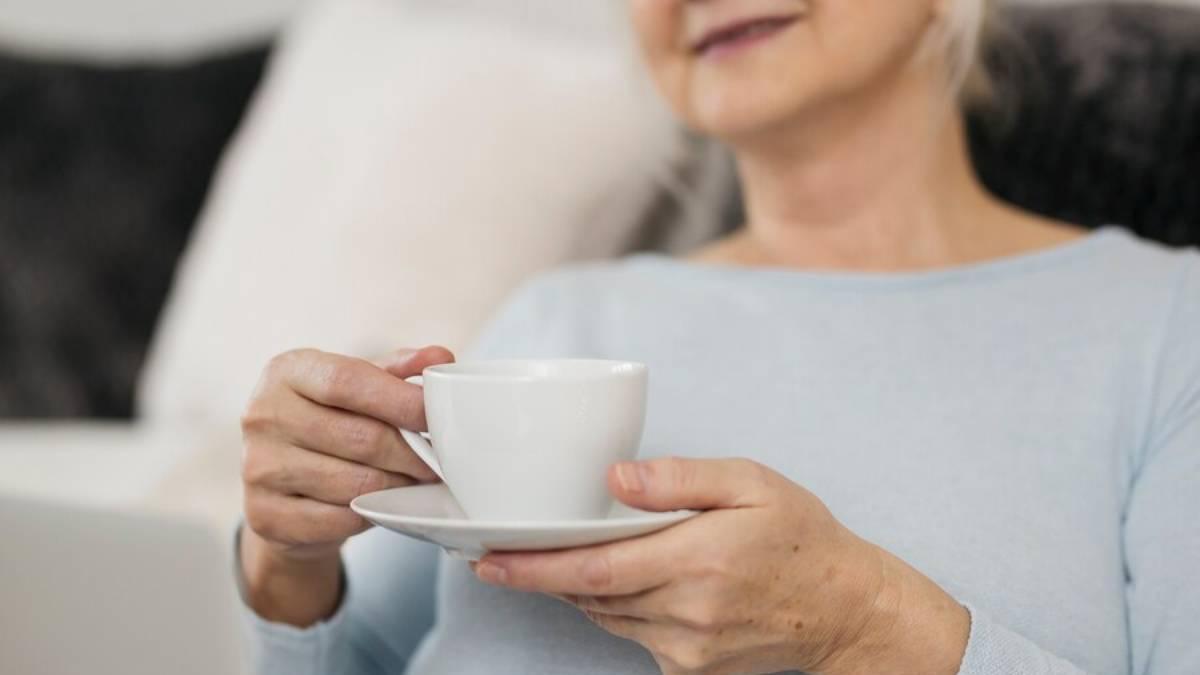 Adiós al café: la edad a la que deberíamos dejar de consumirlo, según los expertos