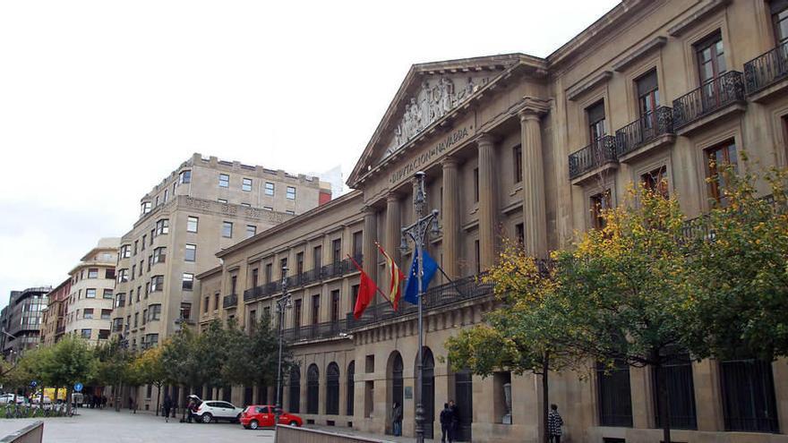 Palacio de Navarra, sede del Gobierno foral, en la avenida de Carlos III de Pamplona.